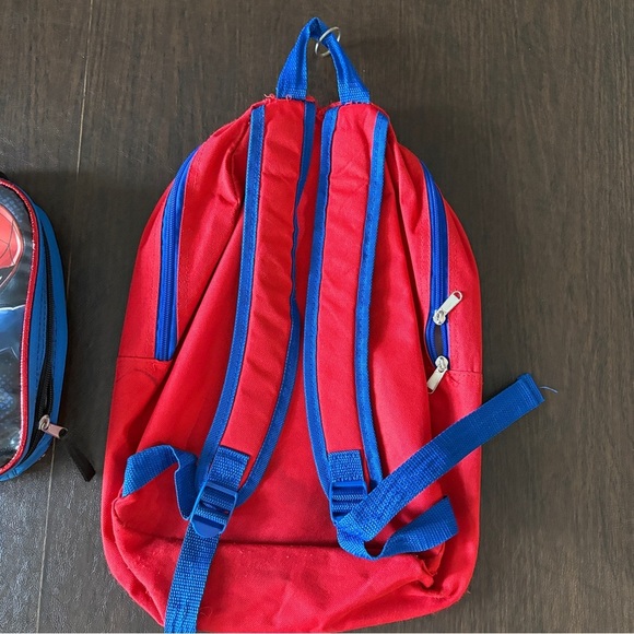 Marvel Spiderman Backpack Lunchbox and Tumbler 3 Pc set - Picture 13 of 15